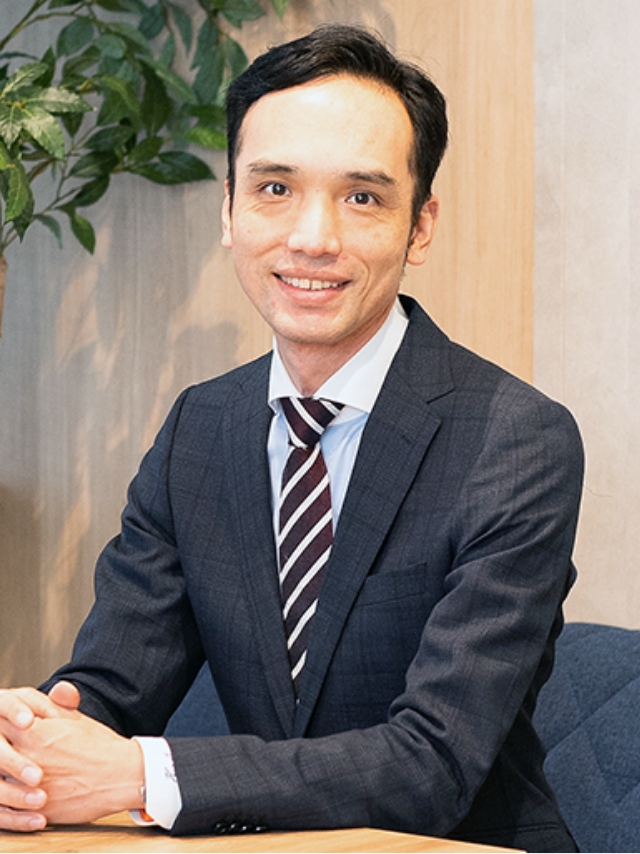 写真：代表取締役社長 佐別當 宏友